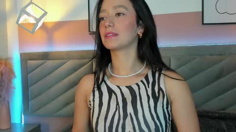 Snapshot of ary_thompson_ chatting on 04/02/26, 01:42 ARY THOMPSON online show from 04/02/26, 01:42