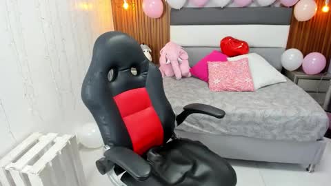 Snapshot of aryamorgan1 chatting on 02/14/26, 07:43 ARYA online show from 02/14/26, 07:43