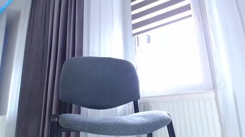 AryanAian1 online show from 12/03/25, 12:14