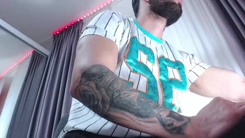 AryanAian1 online show from 04/02/26, 02:37