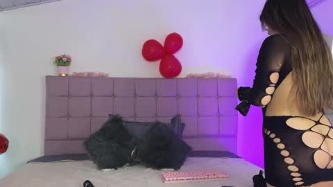 arycooper_ online show from 02/19/26, 12:12