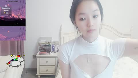 Snapshot of arylia_3 chatting on 03/28/26, 05:18 Lily online show from 03/28/26, 05:18