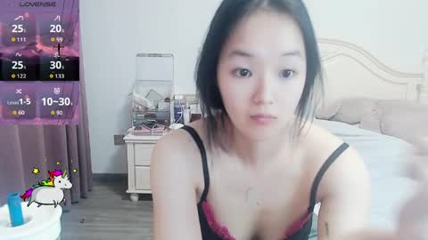 Snapshot of arylia_3 chatting on 04/11/26, 07:45 Lily online show from 04/11/26, 07:45