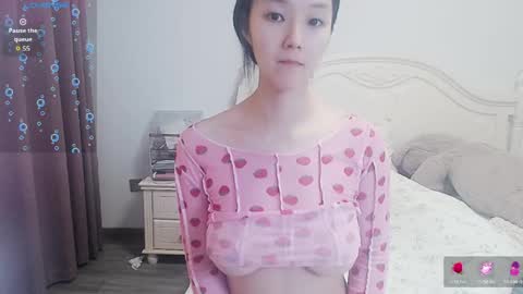Snapshot of arylia_3 chatting on 05/23/26, 03:45 Lily online show from 05/23/26, 03:45