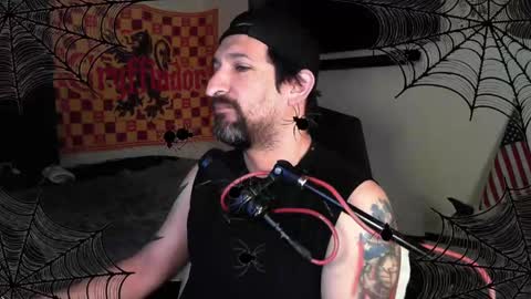 devilPup75 online show from 10/05/25, 12:36