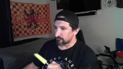 devilPup75 online show from 10/27/25, 06:45