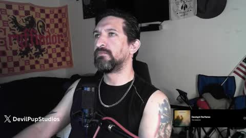 devilPup75 online show from 11/04/25, 06:40