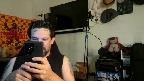 devilPup75 online show from 12/22/25, 06:49