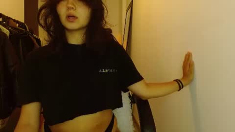 Snapshot of asaray_t chatting on 07/09/26, 11:42 Saray online show from 07/09/26, 11:42