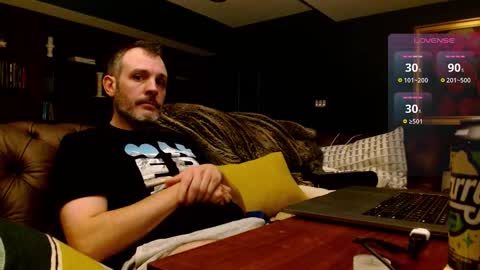 Snapshot of aschke chatting on 11/06/25, 07:04 aschke online show from 11/06/25, 07:04