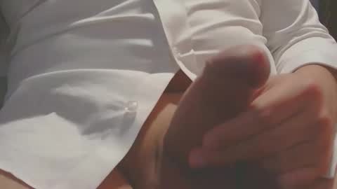 Snapshot of ash795179 chatting on 03/01/26, 11:51 ash795179 online show from 03/01/26, 11:51