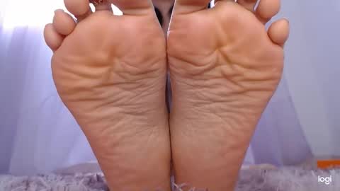 Snapshot of ash_nicefeet chatting on 03/10/25, 02:59 ashley online show from 03/10/25, 02:59