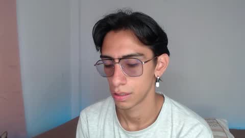 Ash online show from 02/10/26, 04:55