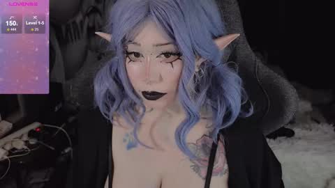 Snapshot of asha_nekooo chatting on 12/03/25, 10:30 Sasha next stream December 4st at 0000- 0030 am German time online show from 12/03/25, 10:30