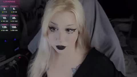 Sasha next stream December 4st  at  0000- 0030 am German time online show from 07/11/26, 10:44