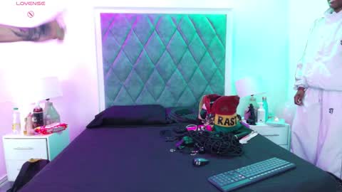 asha_zuri_and_adam online show from 03/18/26, 12:30