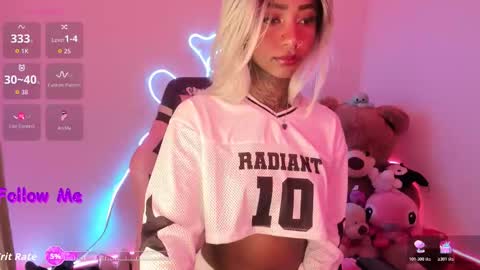 AshantiINDEPENDENT MODEL online show from 02/14/26, 12:46