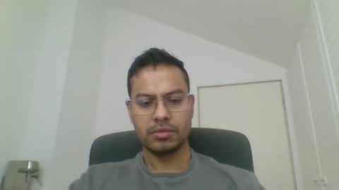 asharma1984xyz online show from 02/18/26, 08:21