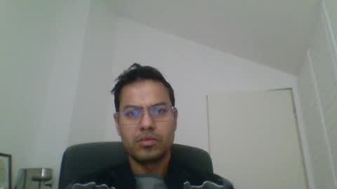 asharma1984xyz online show from 04/13/26, 06:08