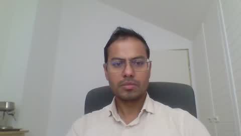 asharma1984xyz online show from 06/12/26, 11:09