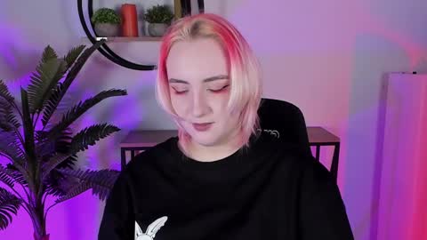 AshleyAshe  online show from 02/16/25, 05:15