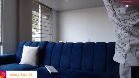 Ashley And Ryan  online show from 01/10/25, 10:04