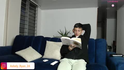 Ashley And Ryan  online show from 03/05/25, 11:27