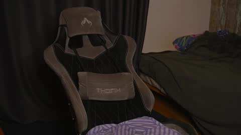 Jerk Machine online show from 10/23/25, 09:19