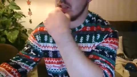 ashiat online show from 12/22/25, 06:38