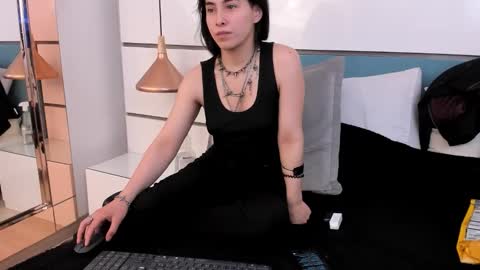 Ashkoreh online show from 11/28/25, 09:06