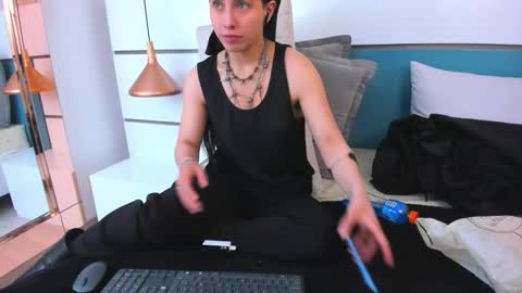 Ashkoreh online show from 03/06/26, 10:39