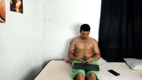 Snapshot of ashlan_king chatting on 09/10/25, 12:27 ashlan_king online show from 09/10/25, 12:27