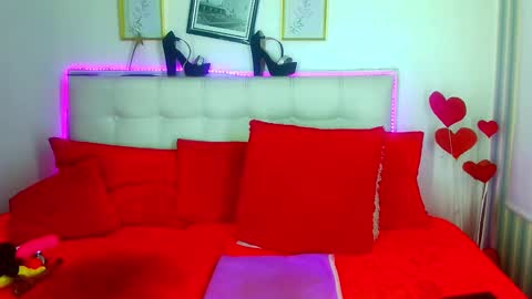 ashley  online show from 12/21/24, 02:37