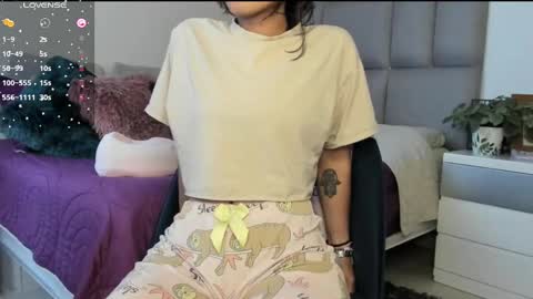 Carolina  online show from 02/11/25, 10:39