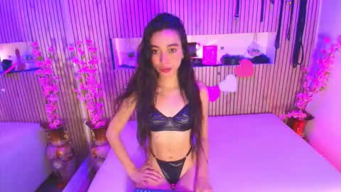 ashley_7777 online show from 02/06/26, 01:47