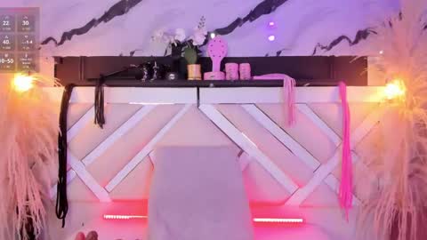 ashley_7777 online show from 04/18/26, 01:37