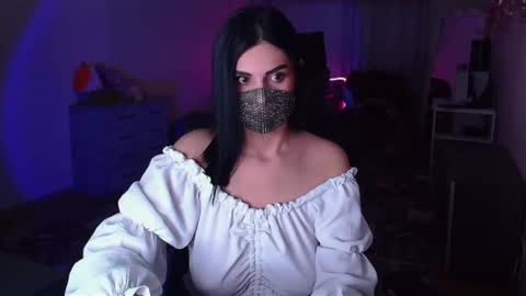   Yasmina   online show from 12/12/24, 06:14