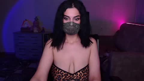   Yasmina   online show from 12/21/24, 04:30