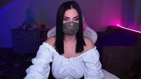   Yasmina   online show from 02/01/25, 03:52