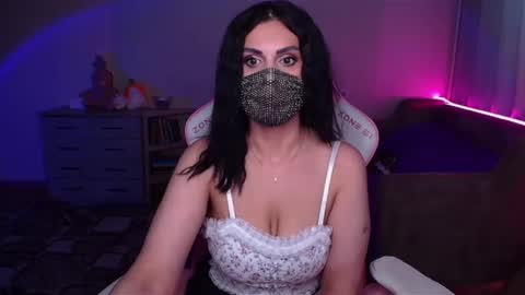   Yasmina   online show from 02/26/25, 05:42