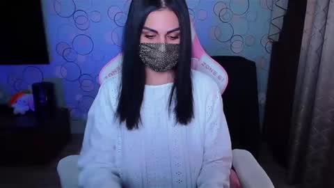   Yasmina   online show from 09/22/25, 04:47