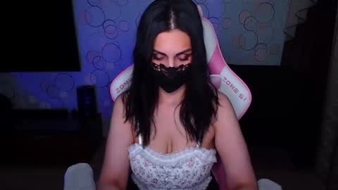   Yasmina   online show from 02/01/26, 03:27