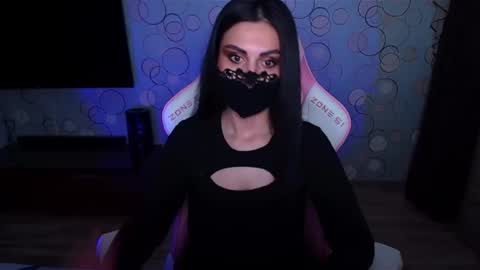   Yasmina   online show from 06/06/26, 04:17