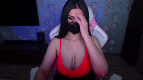 Snapshot of ashley__cooper__ chatting on 06/29/26, 05:03 Yasmina online show from 06/29/26, 05:03