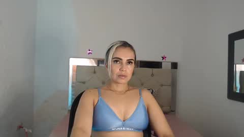 ashley__tylor online show from 02/26/25, 02:48