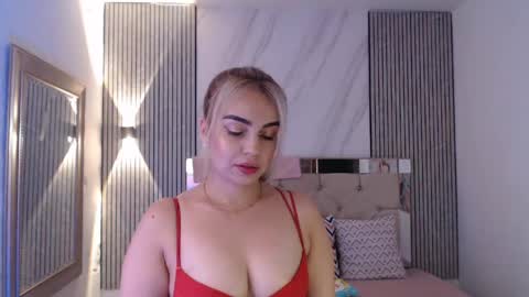 ashley__tylor online show from 04/12/26, 03:00