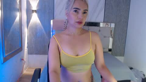 Snapshot of ashley__tylor chatting on 07/10/26, 04:20 ashley__tylor online show from 07/10/26, 04:20