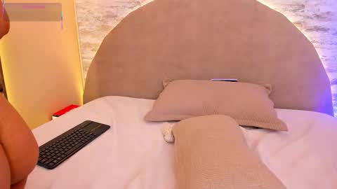 ashley_beaomunt online show from 02/24/26, 01:31