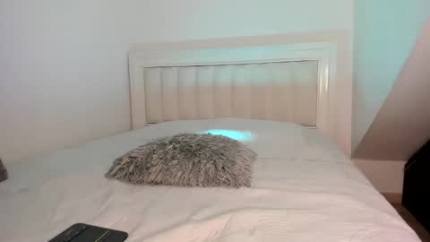 ashley_blair online show from 01/12/25, 05:54