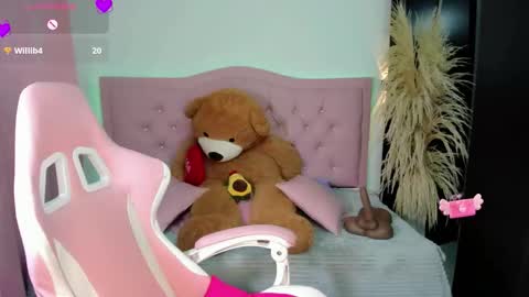 Ashley online show from 02/17/26, 10:16